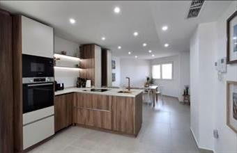 Eladó Spanyolországi tégla lakás hirdetés (43287558)