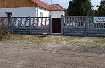 Eladó Tápiószentmártoni családi ház hirdetés (14124455)