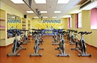 Eladó Szolnoki egyéb üzlethelyiség hirdetés (72673544)