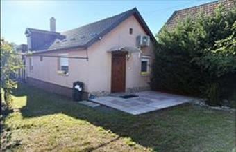 Eladó Kisbéri családi ház hirdetés (22815793)