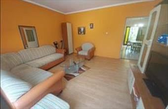 Eladó Kisbéri családi ház hirdetés (73537394)