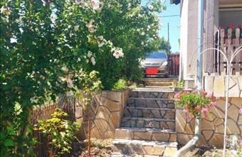 Eladó Vértesszőlősi családi ház hirdetés (41549579)