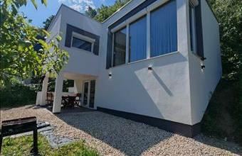 Eladó Tatabányai családi ház hirdetés (99389923)