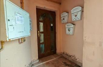 Eladó Tatai iroda irodaházban hirdetés (34396753)