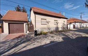 Eladó Komáromi családi ház hirdetés (39339243)