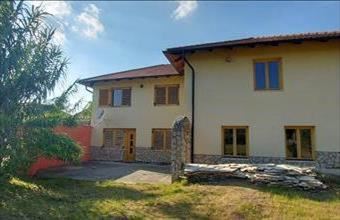 Eladó Komáromi családi ház hirdetés (97987694)