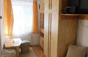 Kiadó Balatongyöröki tégla lakás hirdetés (44484166)