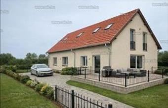 Eladó Budakalászi ikerház hirdetés (29519924)