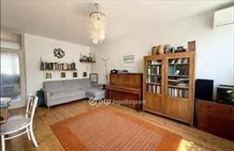 Eladó Budapest XX. kerületi csúsztatott zsalus lakás hirdetés (12456273)