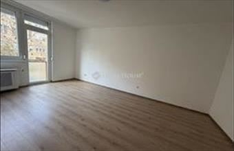 Eladó Hódmezővásárhelyi tégla lakás hirdetés (11973375)