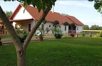 Eladó Orosházai egyéb mezőgazdasági ingatlan hirdetés (37841545)