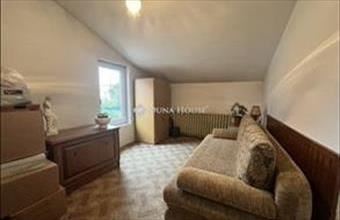 Eladó Budapest IV. kerületi családi ház hirdetés (36994334)