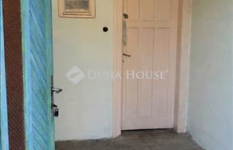 Eladó Tatabányai sorház hirdetés (22947644)