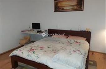 Eladó Budapest III. kerületi családi ház hirdetés (43645537)