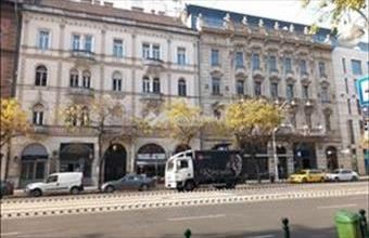 Kiadó Budapest VIII. kerületi üzlethelyiség udvarban hirdetés (45376789)