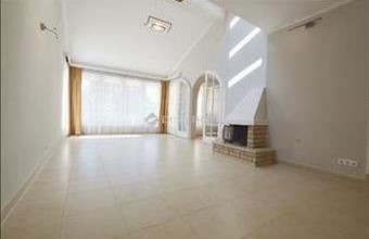 Kiadó Budapest II. kerületi családi ház hirdetés (94479844)