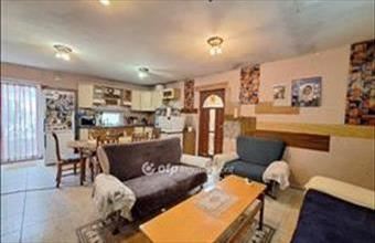 Eladó Piliscsabai családi ház hirdetés (94929336)