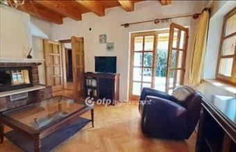 Eladó Balatonakarattyai családi ház hirdetés (45767794)