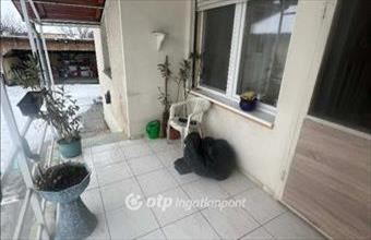 Eladó Ceglédi családi ház hirdetés (33846458)