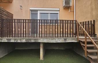 Eladó Váci sorház hirdetés (64893344)