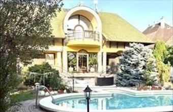 Eladó Budapest XVI. kerületi családi ház hirdetés (64342376)