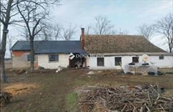 Eladó Hódmezővásárhelyi egyéb mezőgazdasági ingatlan hirdetés (52977787)