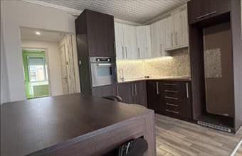 Eladó Kaposvári panel lakás hirdetés (83879319)