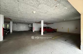 Eladó Siófoki egyedi garázs hirdetés (66397584)