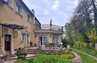 Eladó Szentendrei családi ház hirdetés (43925144)