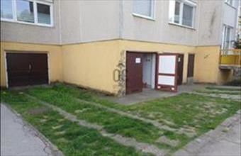 Eladó Kecskeméti egyedi garázs hirdetés (94131653)