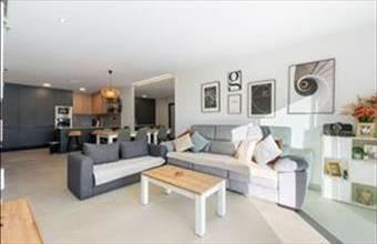 Eladó Spanyolországi tégla lakás hirdetés (27255156)