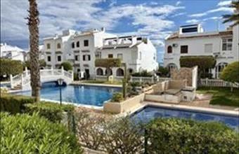 Eladó Spanyolországi sorház hirdetés (23495861)