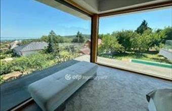 Eladó Balatonalmádi családi ház hirdetés (93358874)