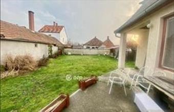 Eladó Jászberényi családi ház hirdetés (31213935)