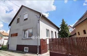 Eladó Jászberényi családi ház hirdetés (49356594)