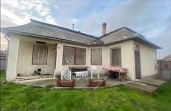 Eladó Jászberényi családi ház hirdetés (34444914)