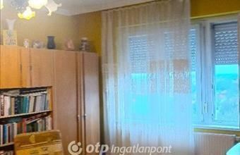 Eladó Ceglédi panel lakás hirdetés (73734383)