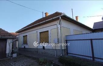 Eladó Jászberényi családi ház hirdetés (49338346)