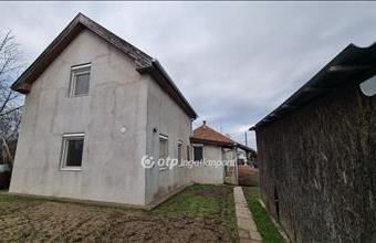 Eladó Albertirsai családi ház hirdetés (34947633)