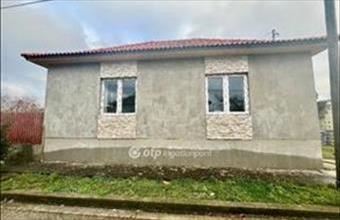 Eladó Szolnoki családi ház hirdetés (49648947)