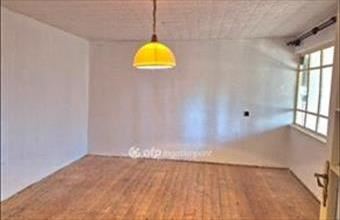 Eladó Előszállási családi ház hirdetés (27315198)