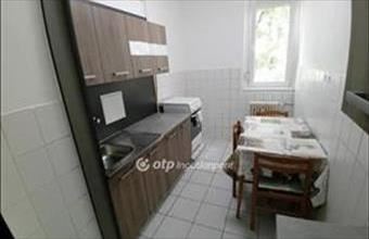 Eladó Dunaújvárosi csúsztatott zsalus lakás hirdetés (65796197)