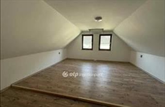 Eladó Tolnai családi ház hirdetés (94922439)