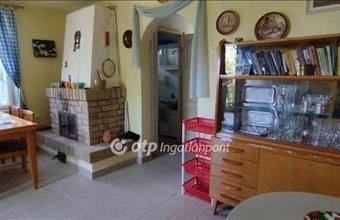 Eladó Szekszárdi családi ház hirdetés (27121443)