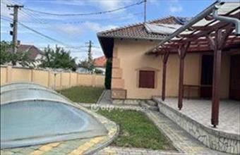 Eladó Szekszárdi családi ház hirdetés (23558727)