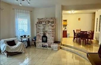 Eladó Székesfehérvári családi ház hirdetés (26732935)