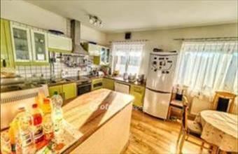 Eladó Nagyvenyimi családi ház hirdetés (49638997)