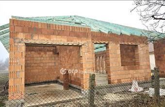 Eladó Pusztaszabolcsi családi ház hirdetés (64229773)