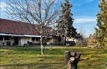 Eladó Paksi családi ház hirdetés (21738763)