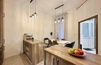 Eladó Budapest VI. kerületi tégla lakás hirdetés (44948324)